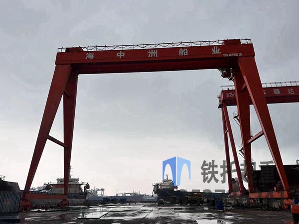 山東青島造船門(mén)式起重機(jī)公司造船門(mén)式起重機(jī)跨度大