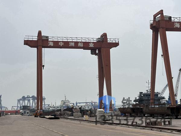 山東煙臺(tái)造船門(mén)式起重機(jī)公司造船門(mén)式起重機(jī)適應(yīng)惡劣環(huán)境